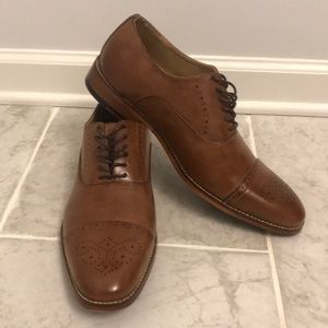 Kenneth Cole Unlisted Cap Toe Wingtip Oxford Dress Shoe New size 9.5